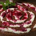 Non smetto di ringraziare mia suocera per avermi spiegato la ricetta di questa torta